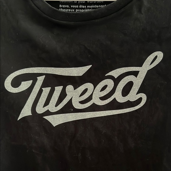 Tweeds Black Fitted Short Sleeve Tee - Picture 2 of 4